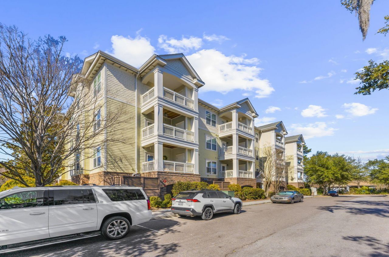 2244 Ashley Crossing Drive Photo 3