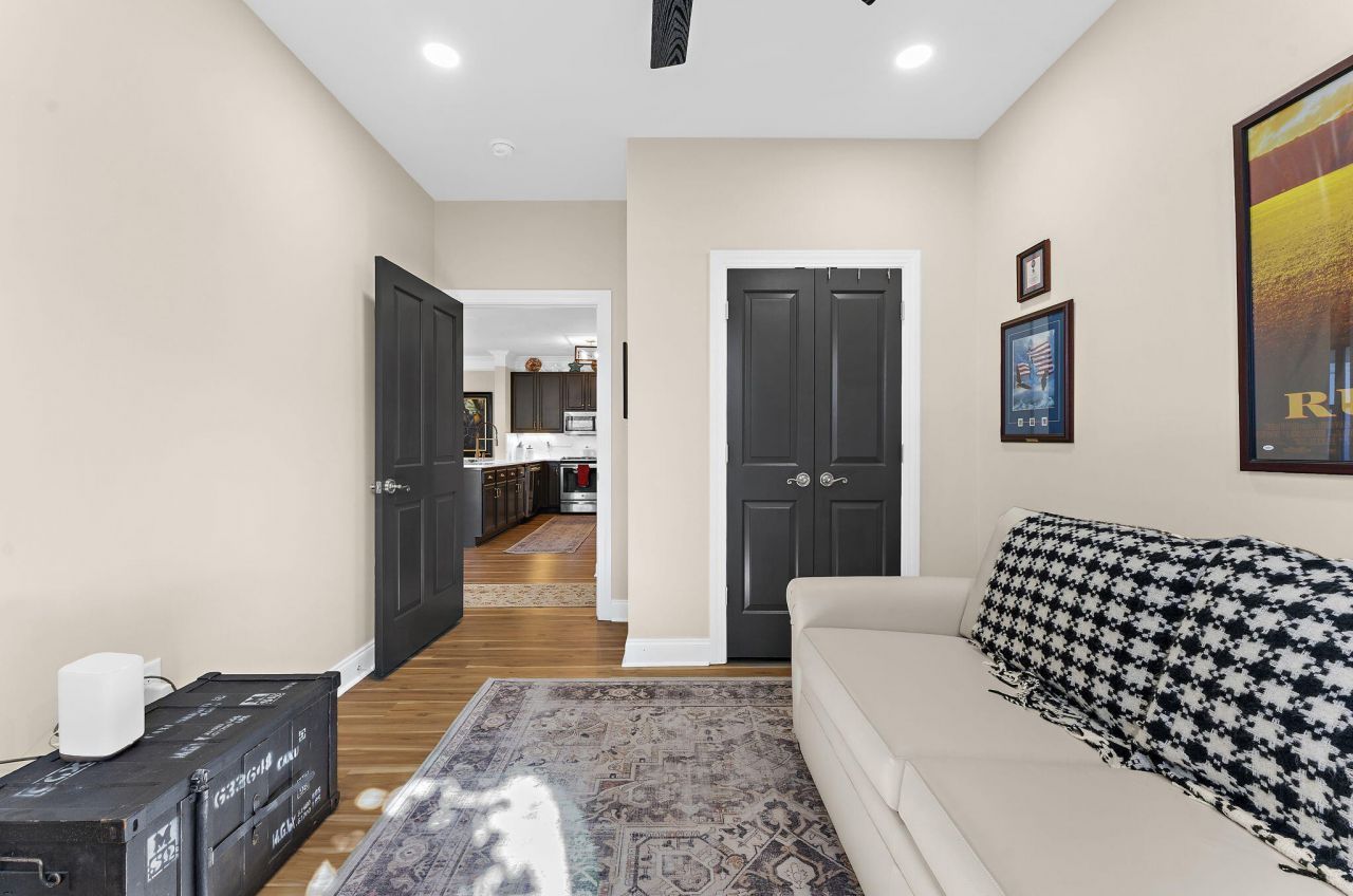 2244 Ashley Crossing Drive Photo 39