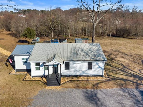 6252 County Road 72, Fyffe, AL 35971