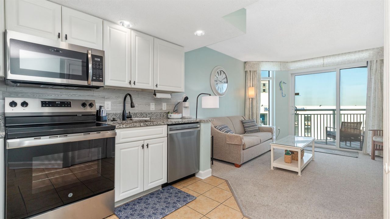 2501 S Ocean Blvd. Photo 5