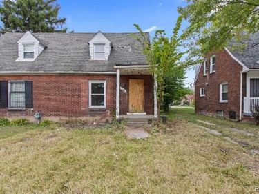 12641 Kelly Road, Detroit, MI 48224