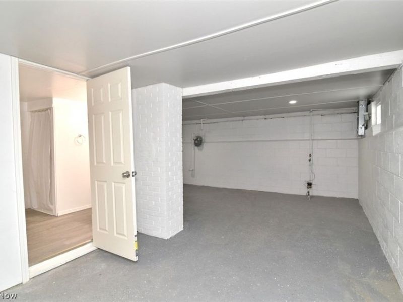 7505 Bancroft Avenue, Garfield Heights, OH 44105 Photo 17