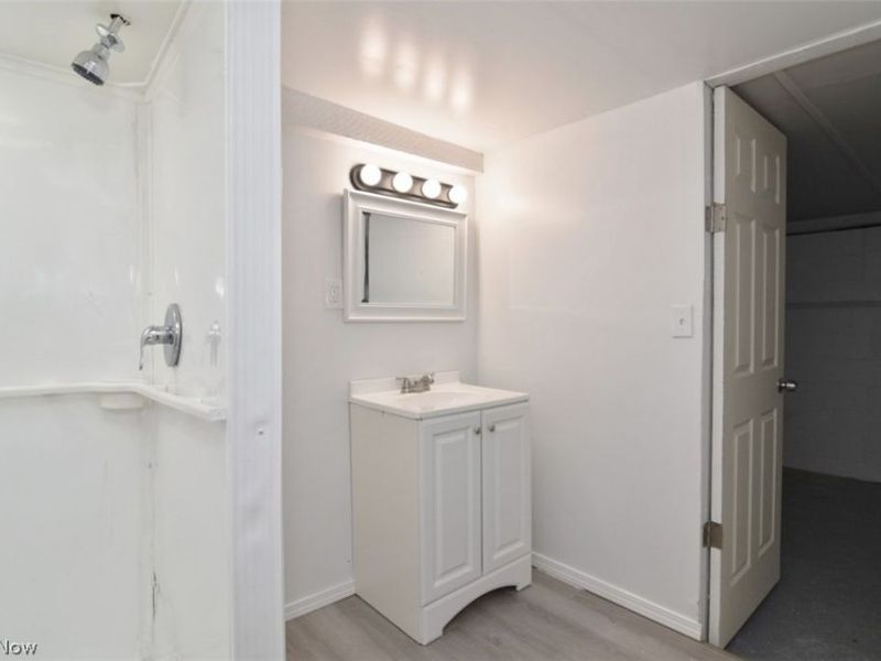 7505 Bancroft Avenue, Garfield Heights, OH 44105 Photo 21