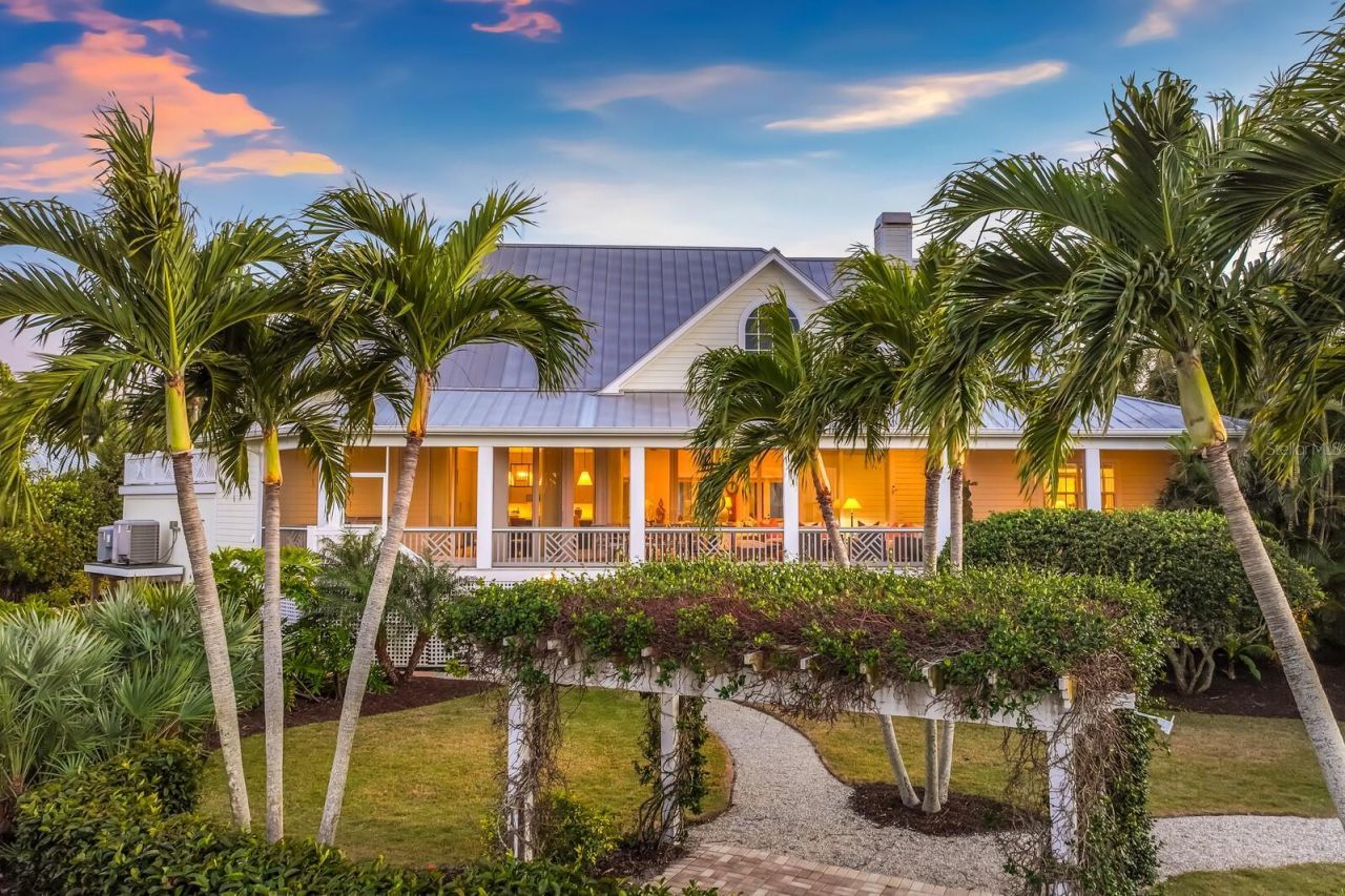 1689 Jose Gaspar Drive, Boca Grande, FL 33921 Photo