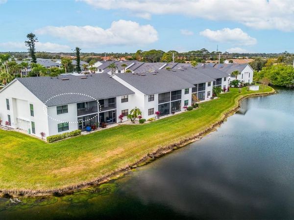 1100 CAPRI ISLES BOULEVARD, Unit 328, VENICE, FL 34292