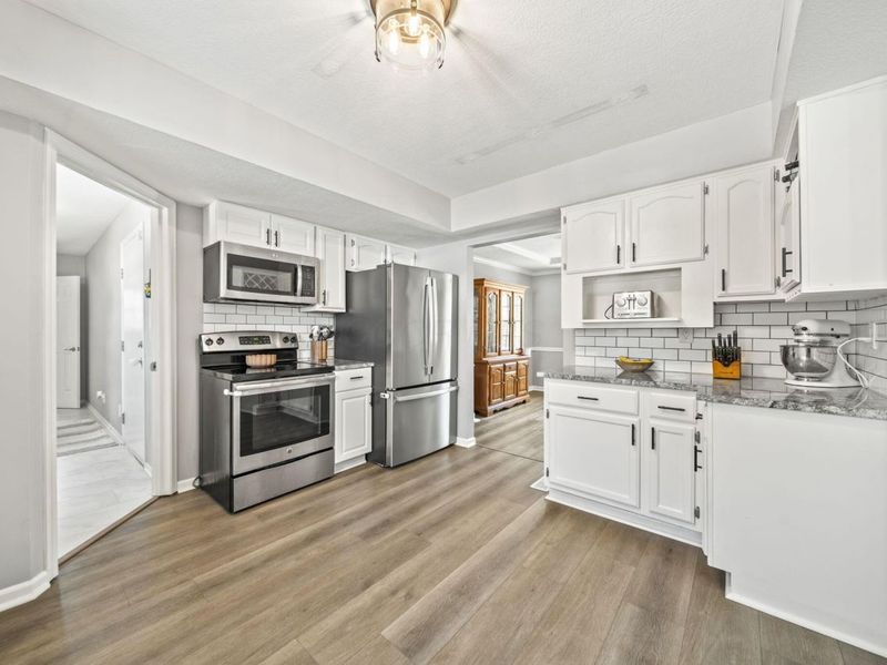 6625 Amanda Northern Road NW, Carroll, OH 43112 Photo 12