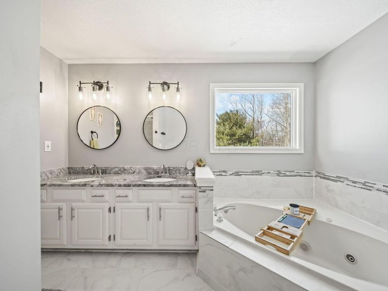 6625 Amanda Northern Road NW, Carroll, OH 43112 Photo 25