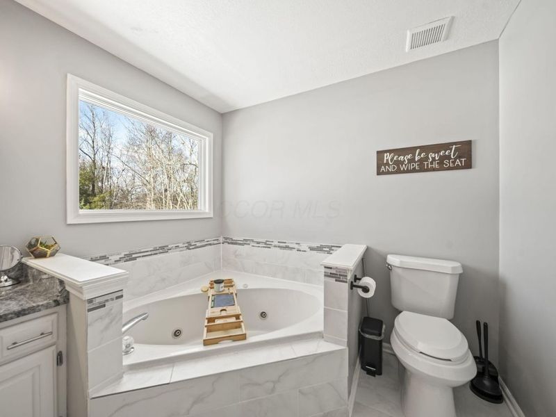 6625 Amanda Northern Road NW, Carroll, OH 43112 Photo 26