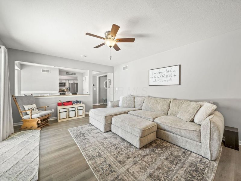 6625 Amanda Northern Road NW, Carroll, OH 43112 Photo 7