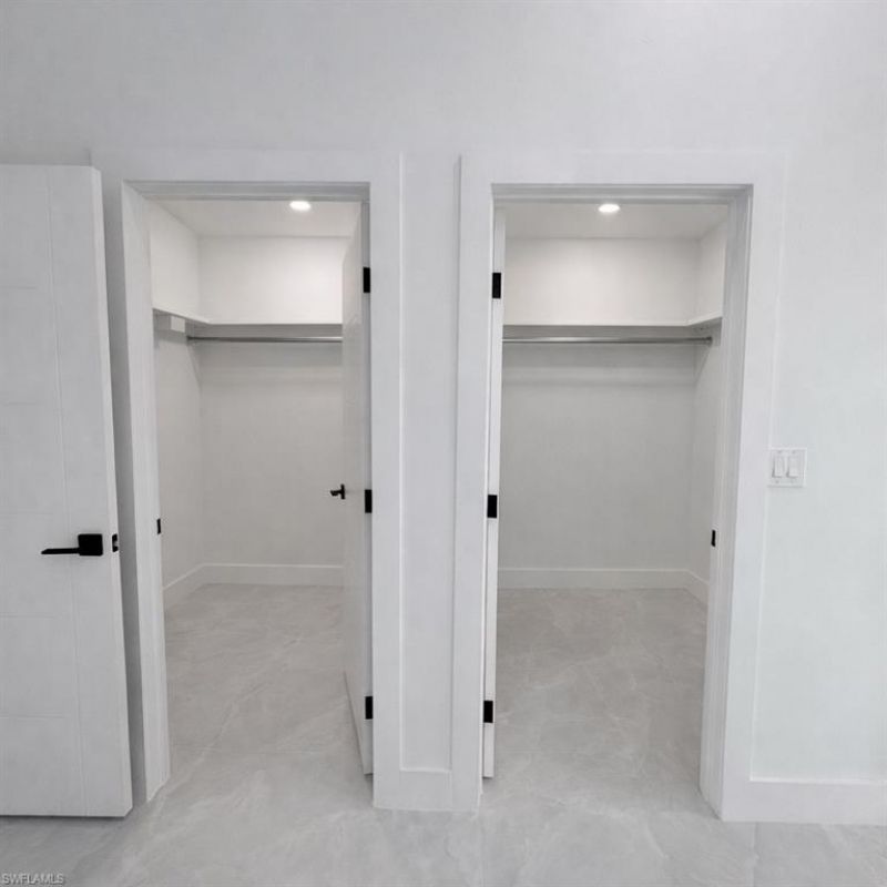 3985 Everglades Blvd N, Naples, FL 34120 Photo