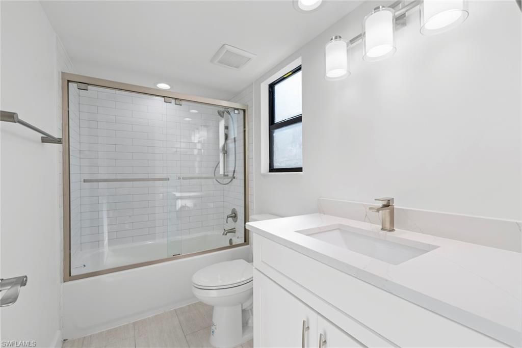 736 Donax St, Sanibel, FL 33957 Photo