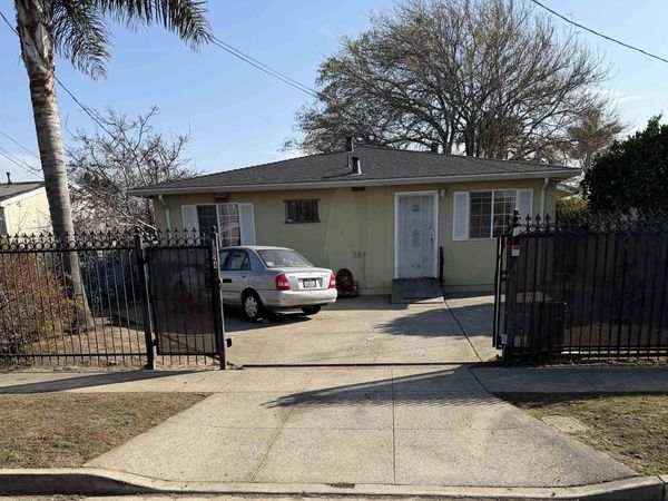 1824 1824 2Nd St, Richmond, CA 94801