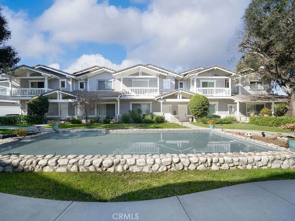 50 W Mountain, Unit 16, Pasadena, CA 91103