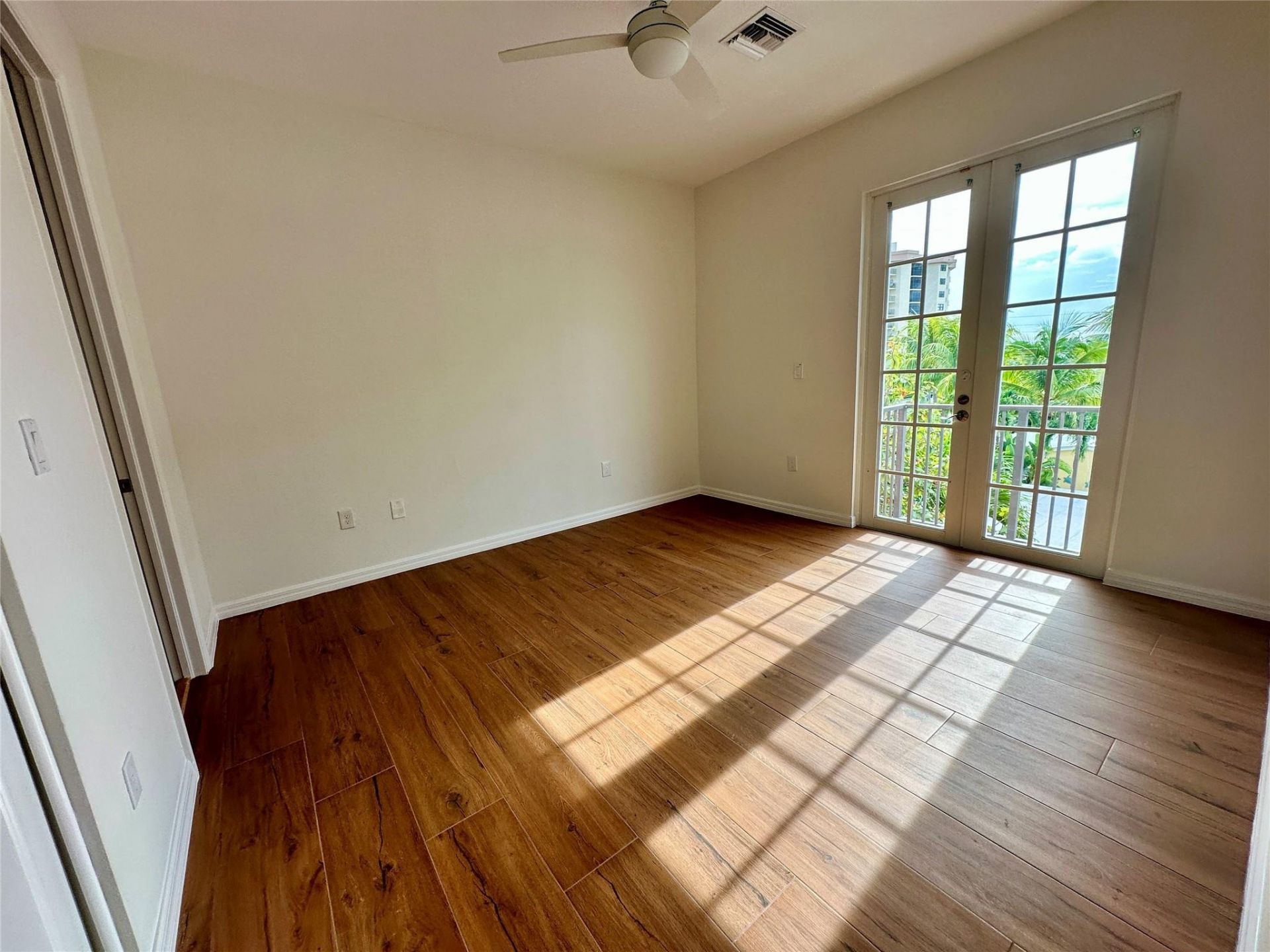 3213 NE 5th Street, Unit 201, Pompano Beach, FL 33062 Photo