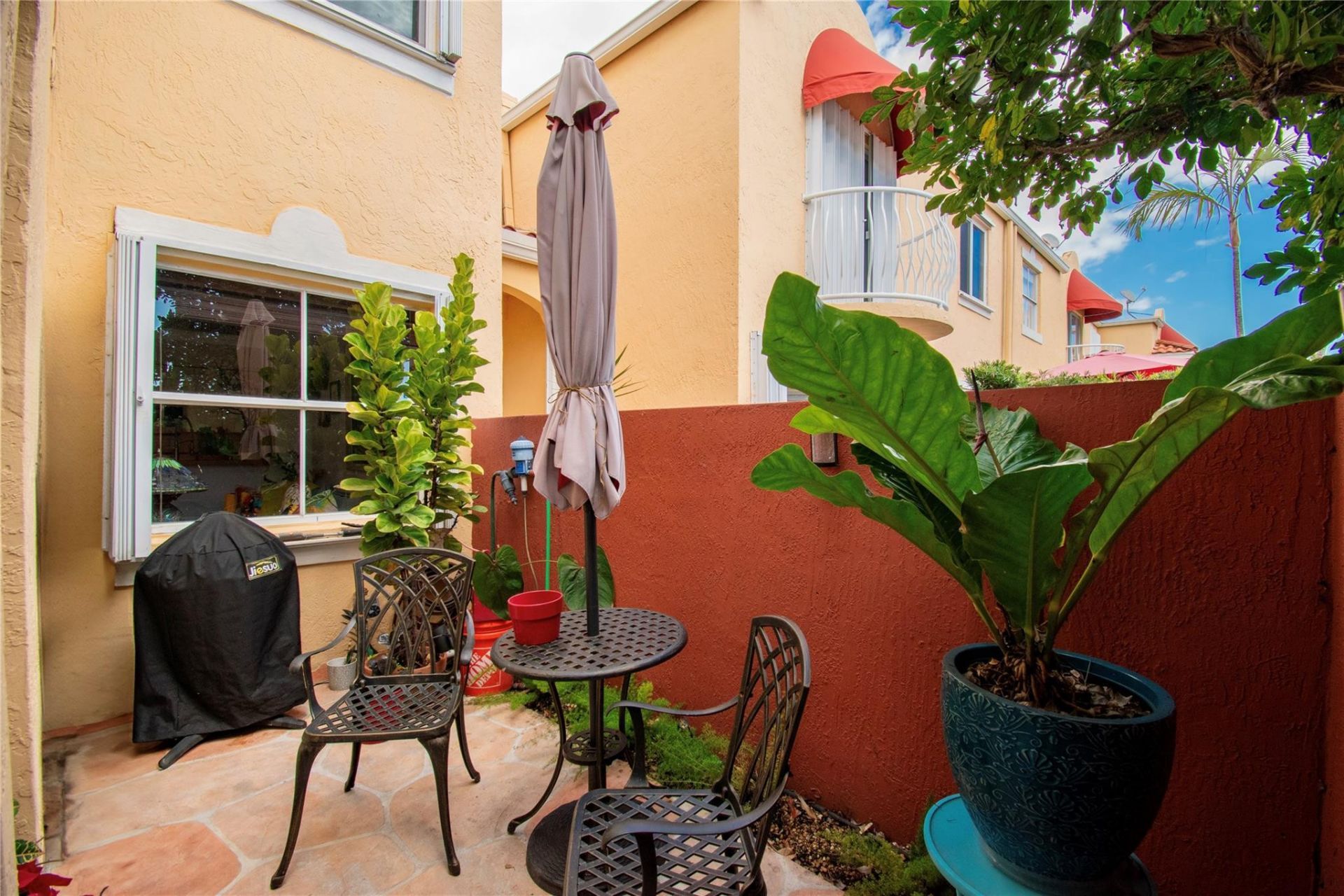 8550 NW 3rd Lane, Unit 304, Miami, FL 33126 Photo