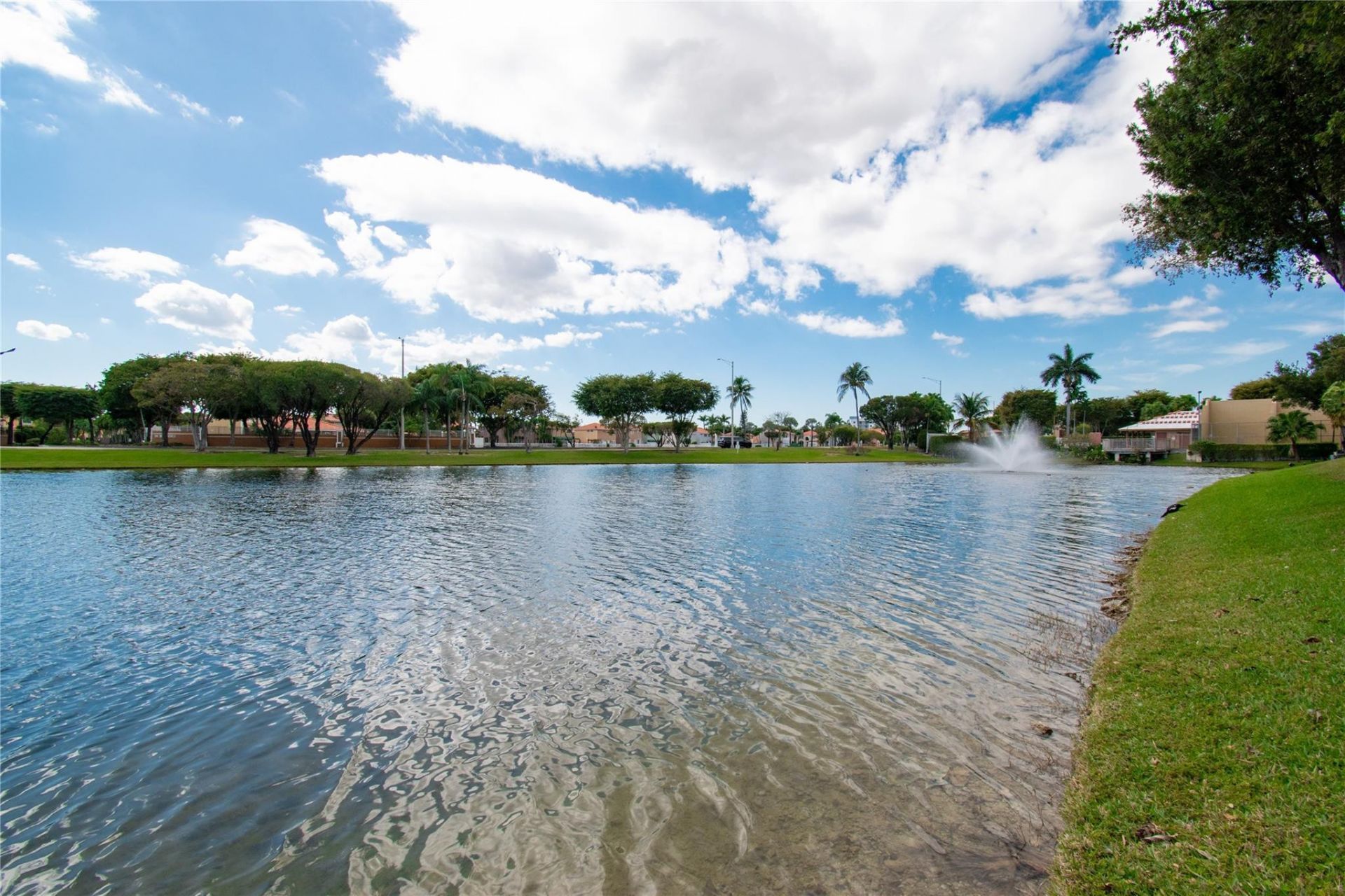 8550 NW 3rd Lane, Unit 304, Miami, FL 33126 Photo