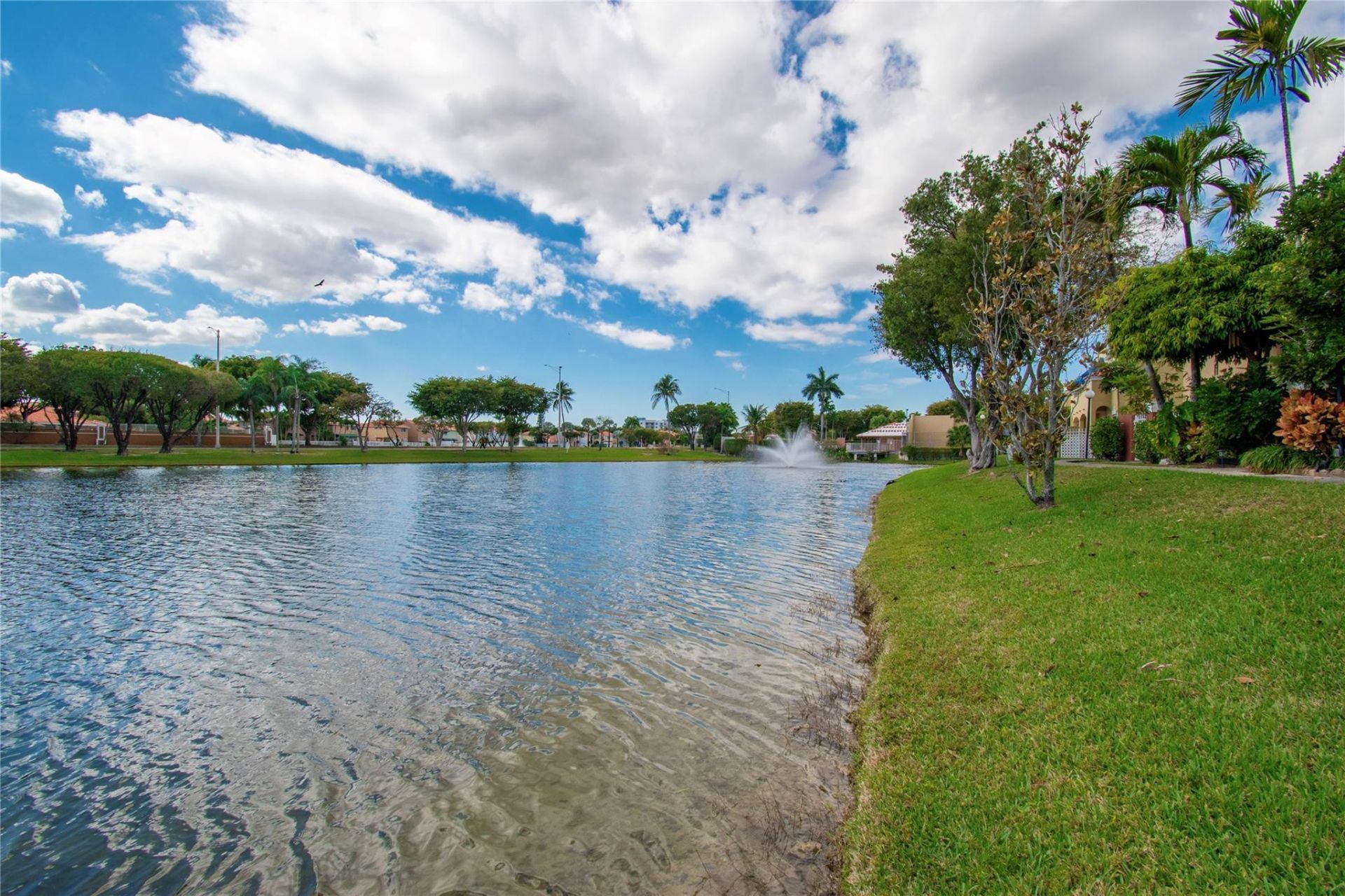 8550 NW 3rd Lane, Unit 304, Miami, FL 33126 Photo