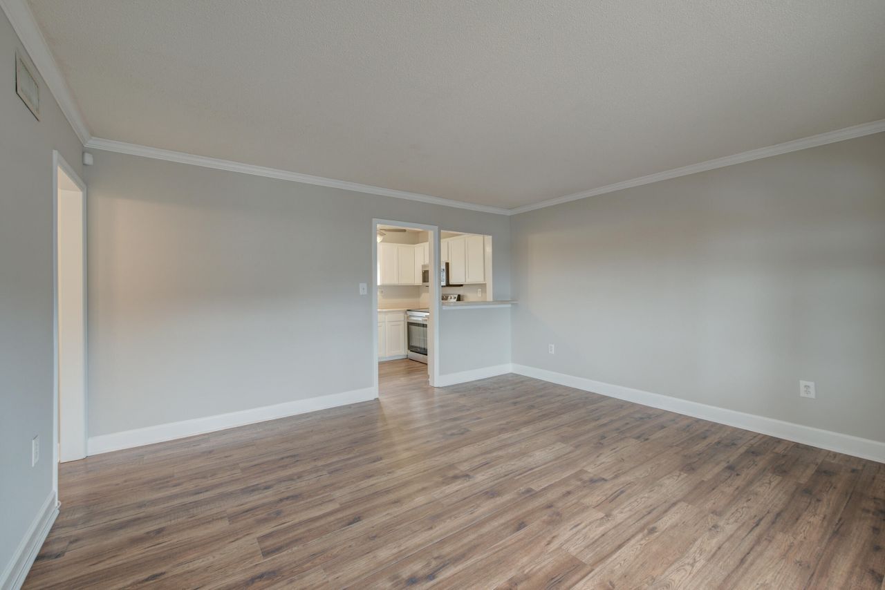 516 Arlington Drive Photo 4