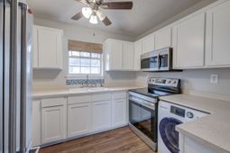 516 Arlington Drive photo 4