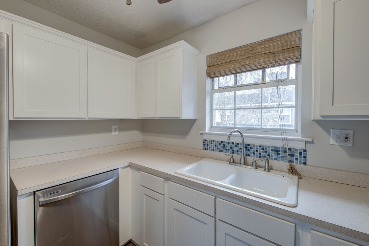 516 Arlington Drive Photo 6