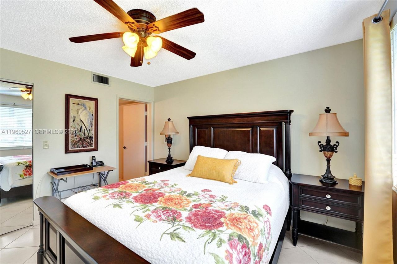 2228 N Cypress Bend Dr, Unit 103, Pompano Beach, FL 33069 Photo