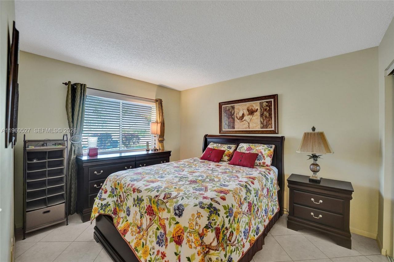 2228 N Cypress Bend Dr, Unit 103, Pompano Beach, FL 33069 Photo
