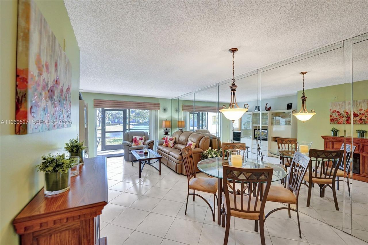 2228 N Cypress Bend Dr, Unit 103, Pompano Beach, FL 33069 Photo