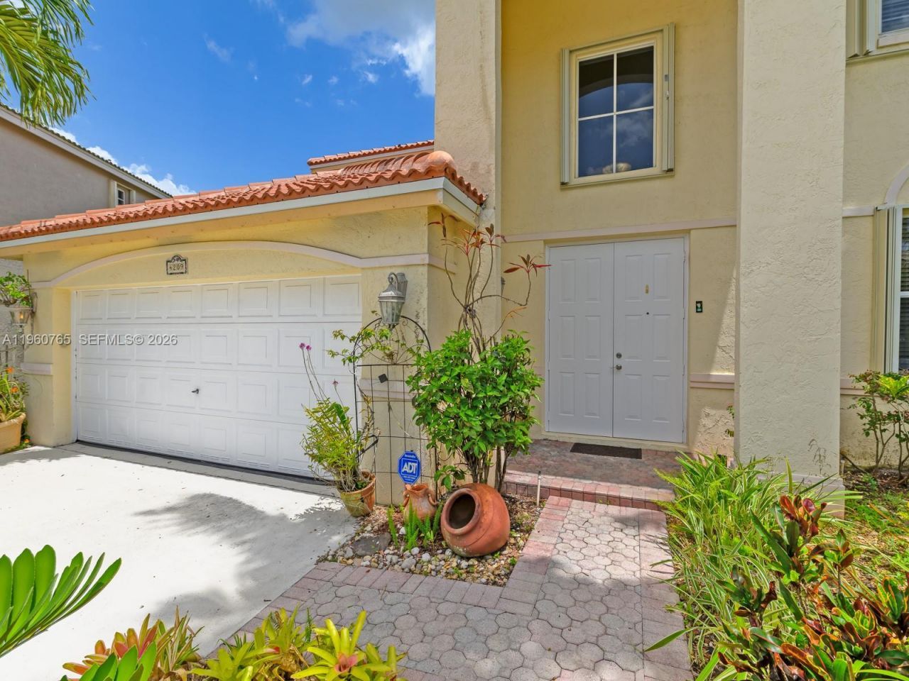 4209 Pinewood Ln, Weston, FL 33331 Photo