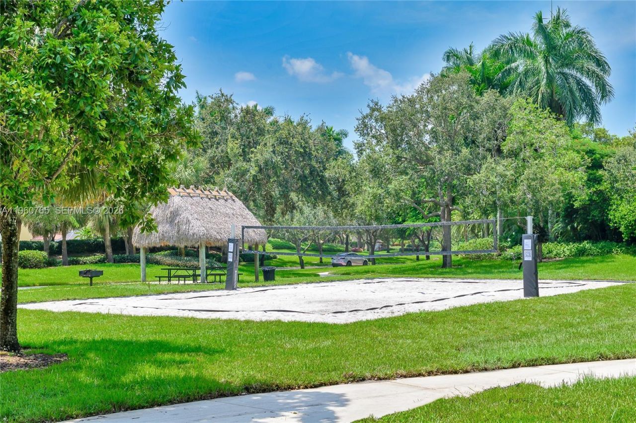 4209 Pinewood Ln , Weston, FL 33331 Photo