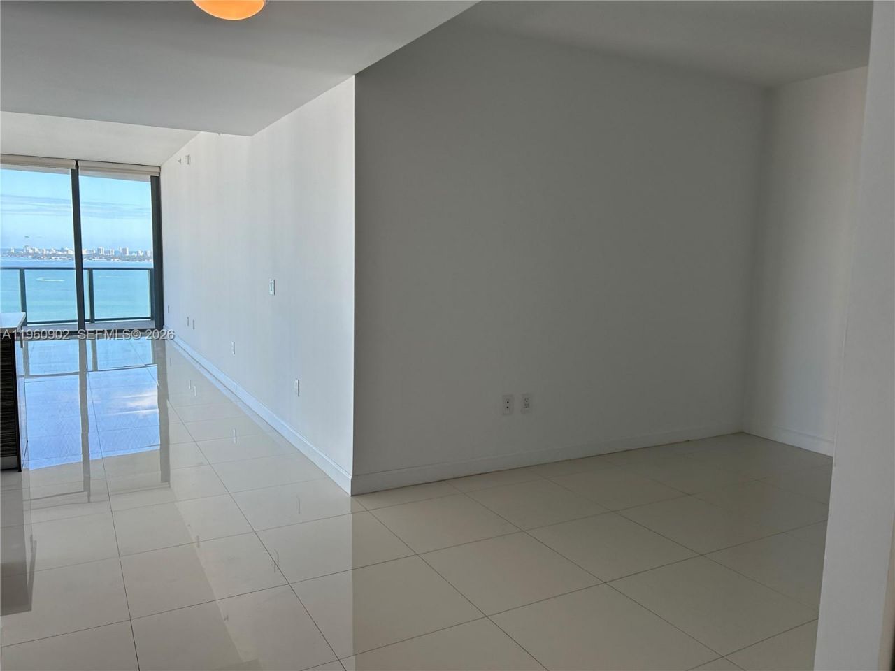 460 NE 28th St, Unit 2401, Miami, FL 33137 Photo