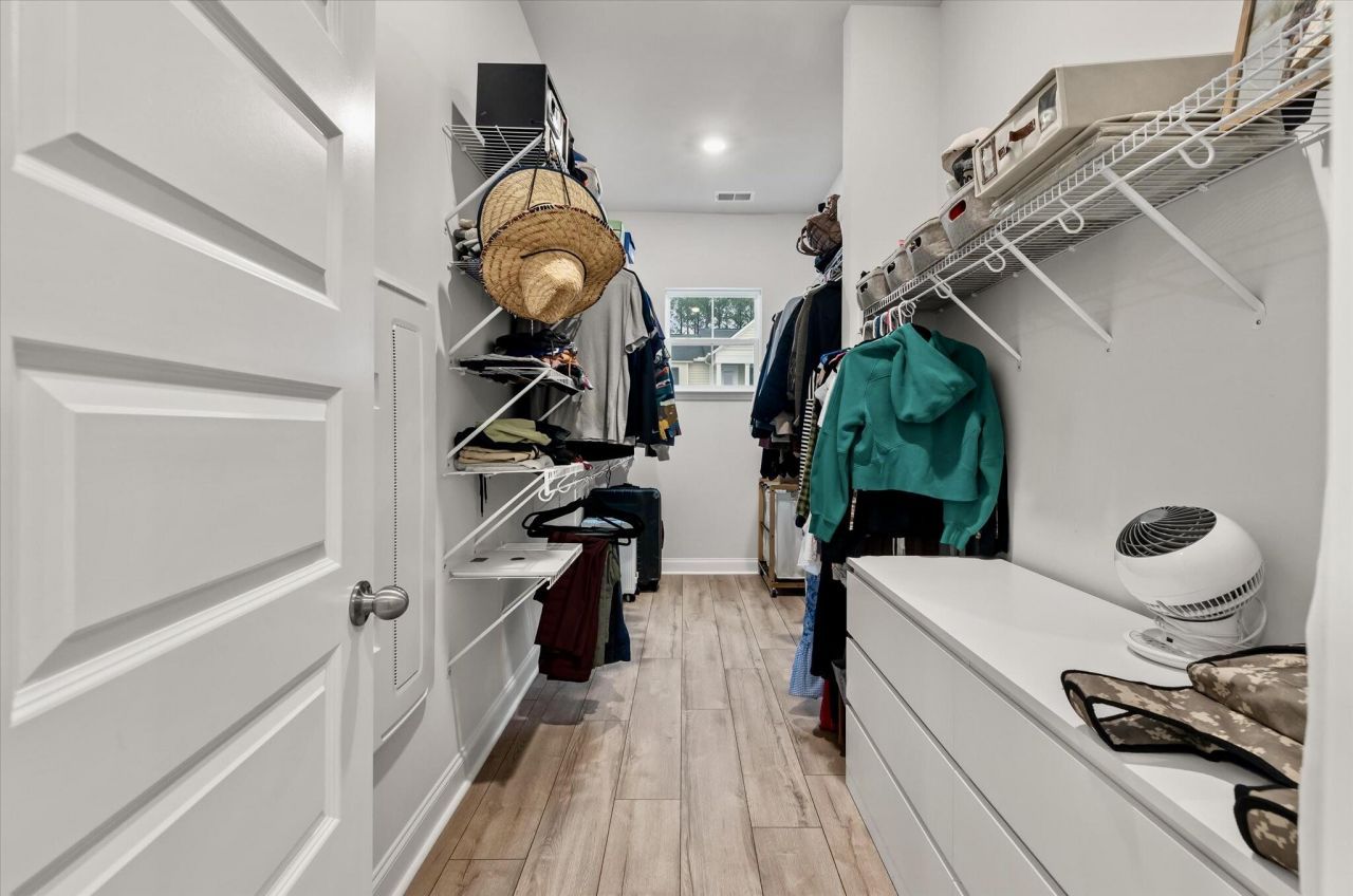 1020 Arrowwood Way Photo 27