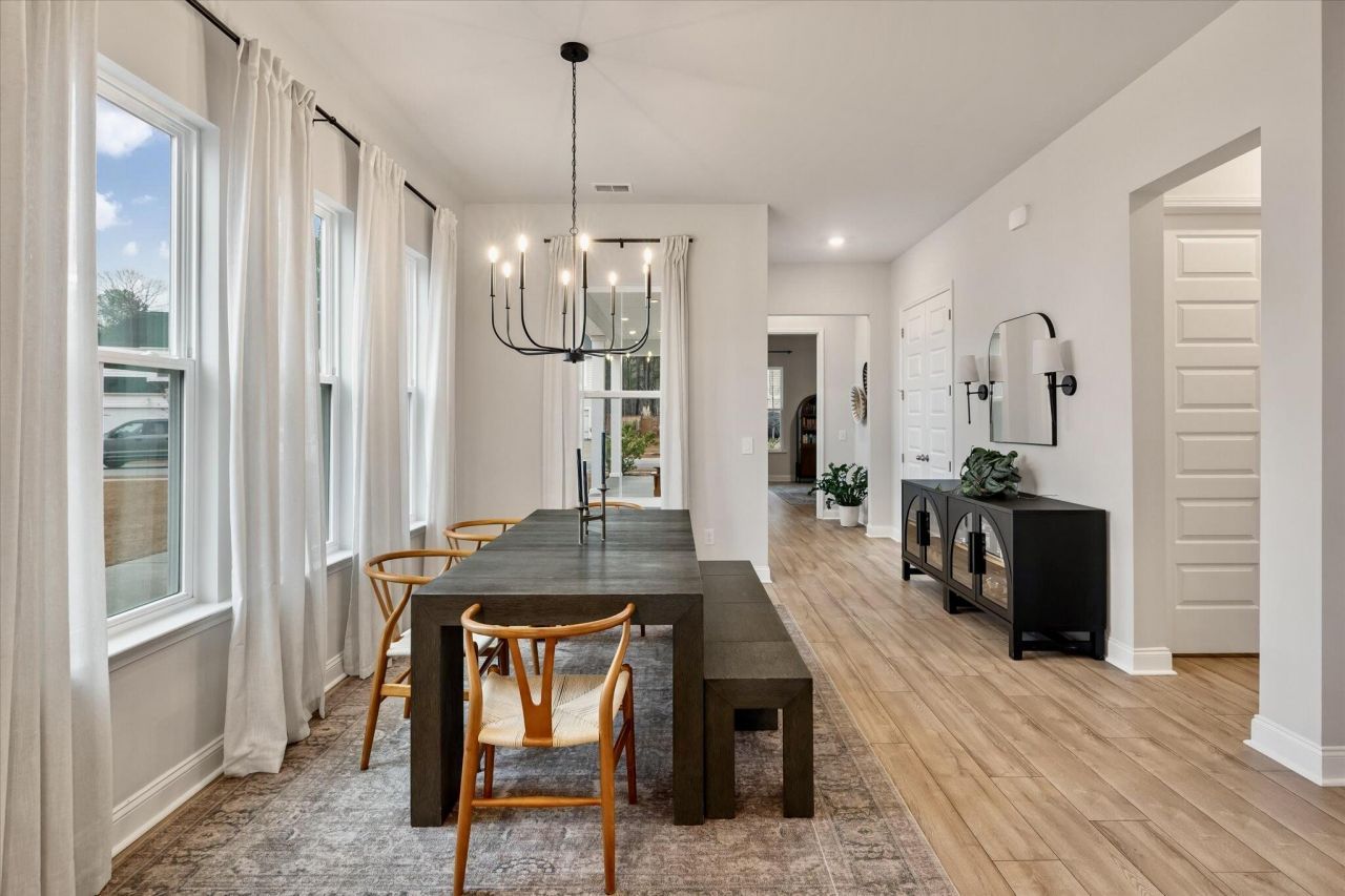 1020 Arrowwood Way Photo 8