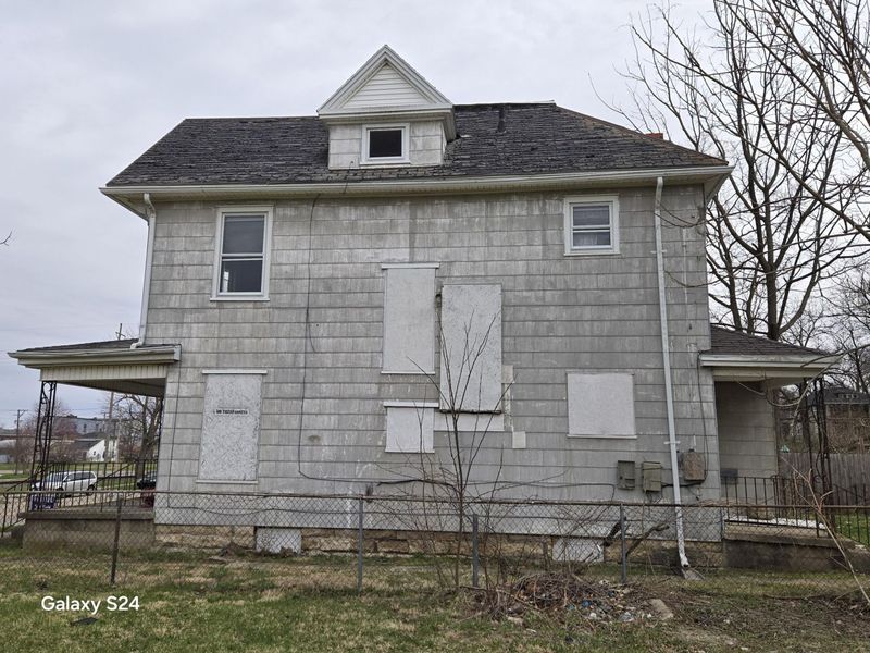 727 W High Street, Springfield, OH 45506 Photo 5
