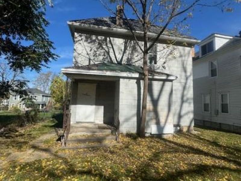 727 W High Street, Springfield, OH 45506 Photo 9