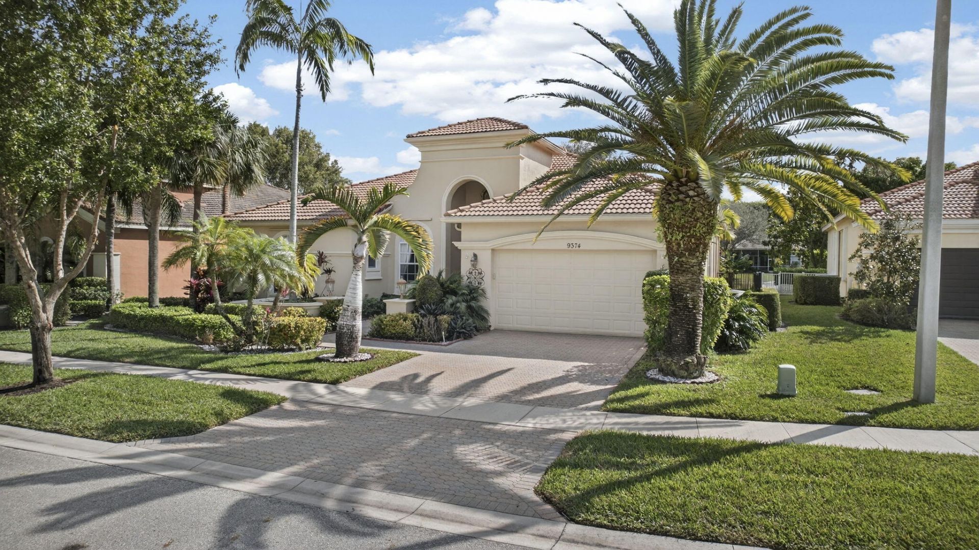 9374 Via Classico W, Wellington, FL 33411 Photo