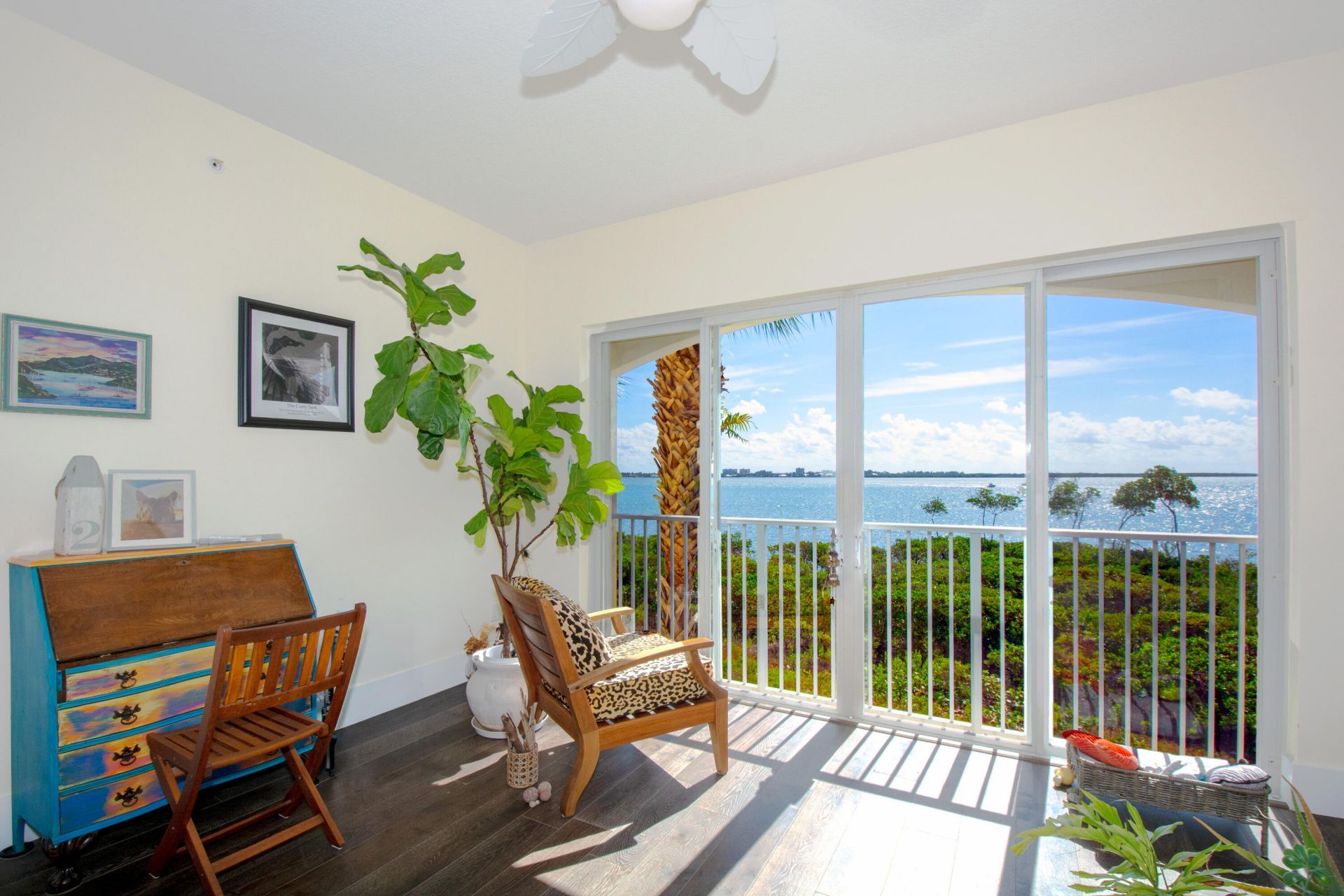 22 Harbour Isle Drive W, Unit 204, Fort Pierce, FL 34949 Photo