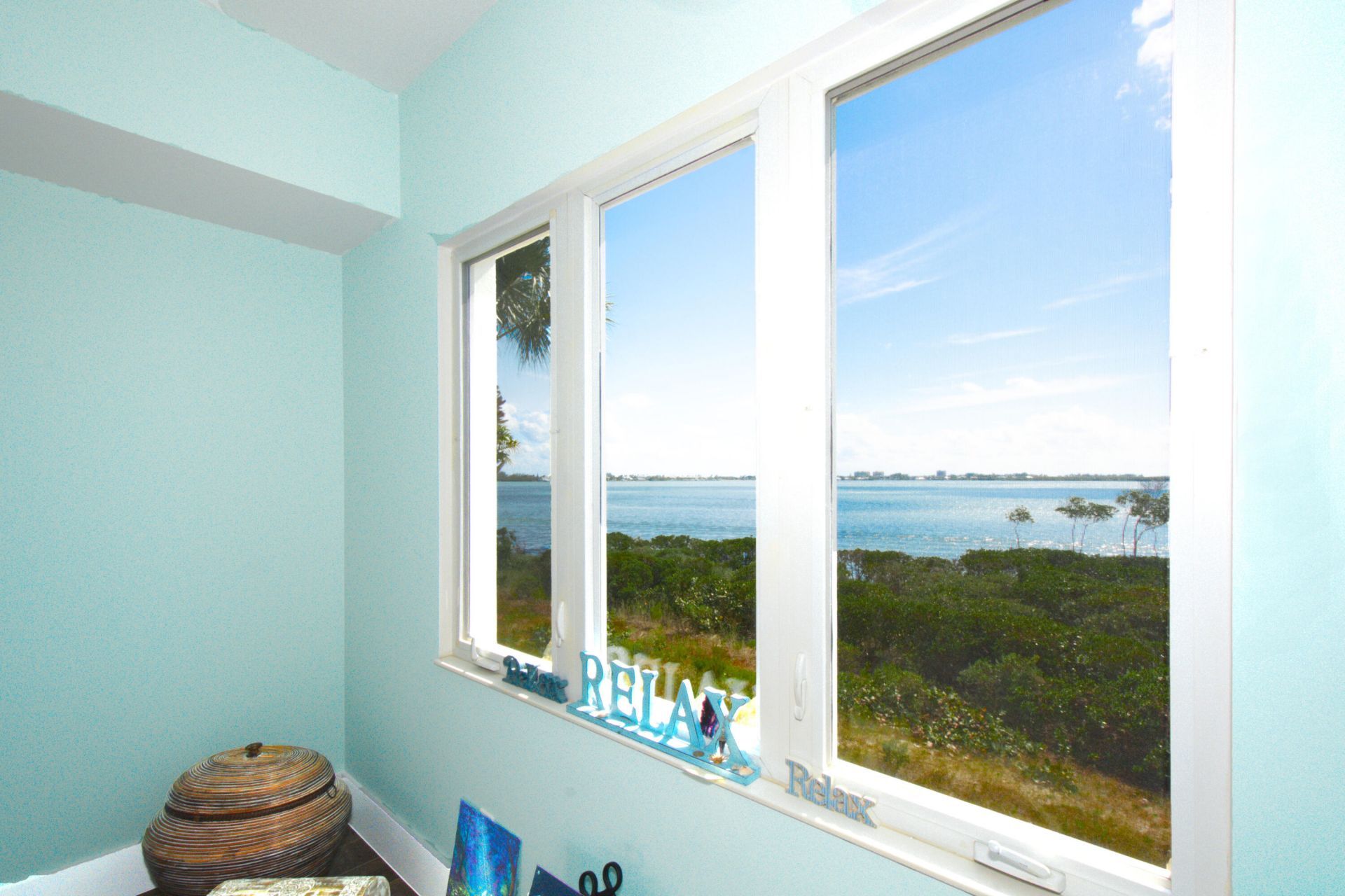 22 Harbour Isle Drive W, Unit 204, Fort Pierce, FL 34949 Photo