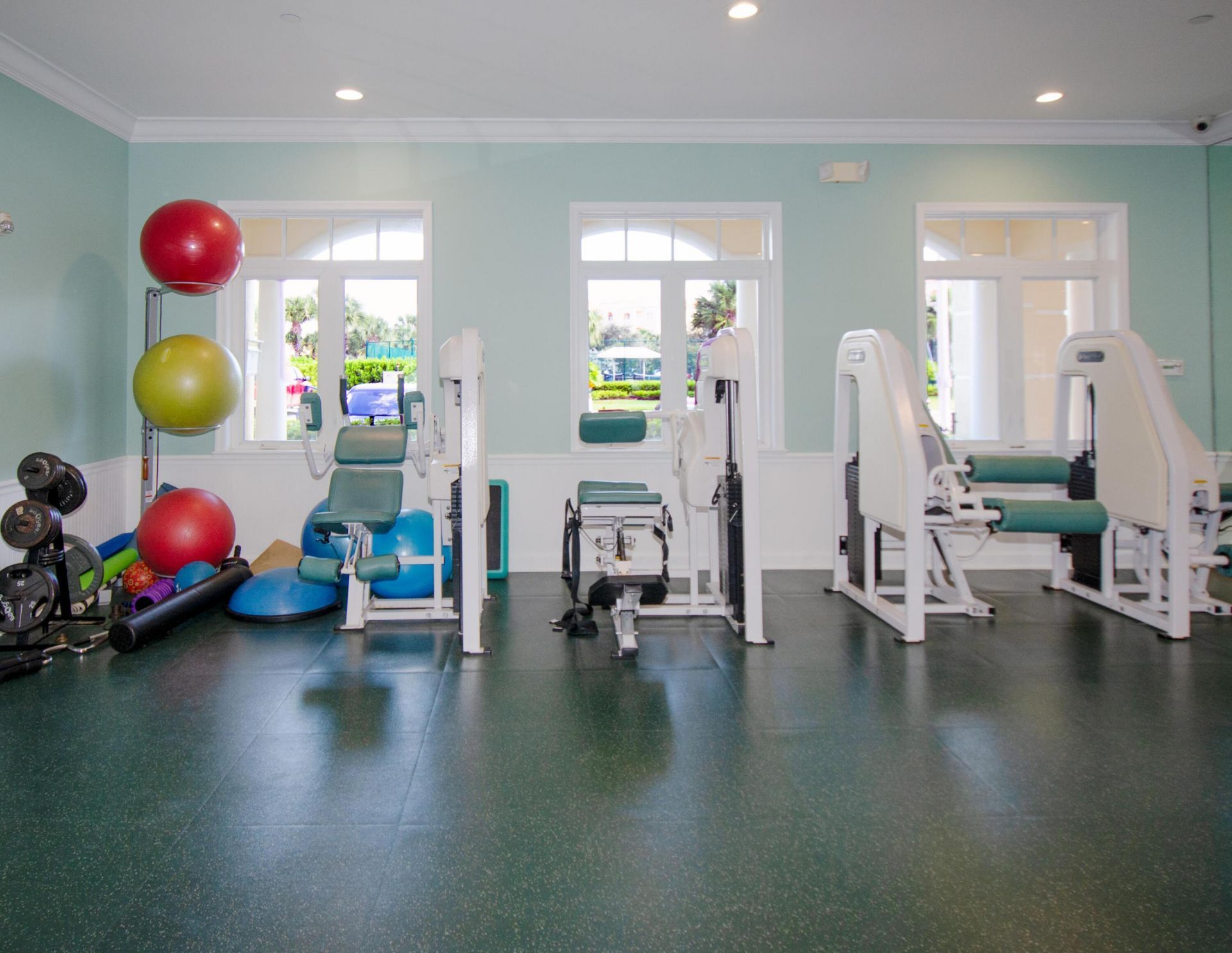 22 Harbour Isle Drive W, Unit 204, Fort Pierce, FL 34949 Photo