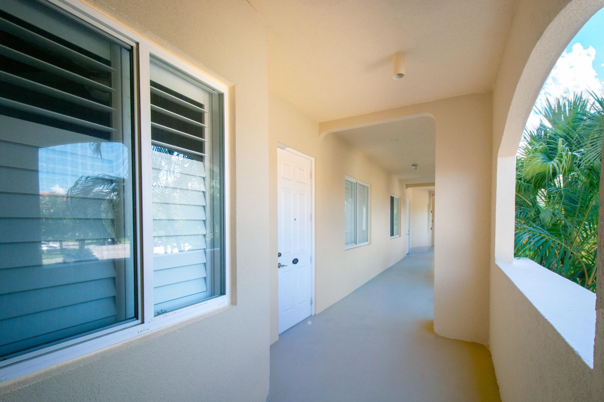 22 Harbour Isle Drive W, Unit 204, Fort Pierce, FL 34949 Photo