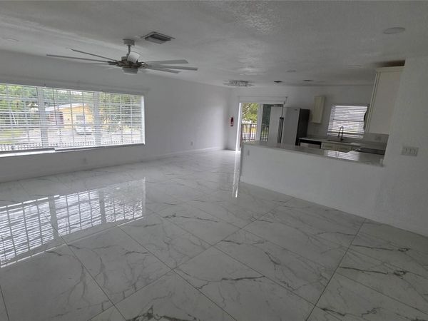 5332 NW 18th Street, Unit 3-x, Lauderhill, FL 33313