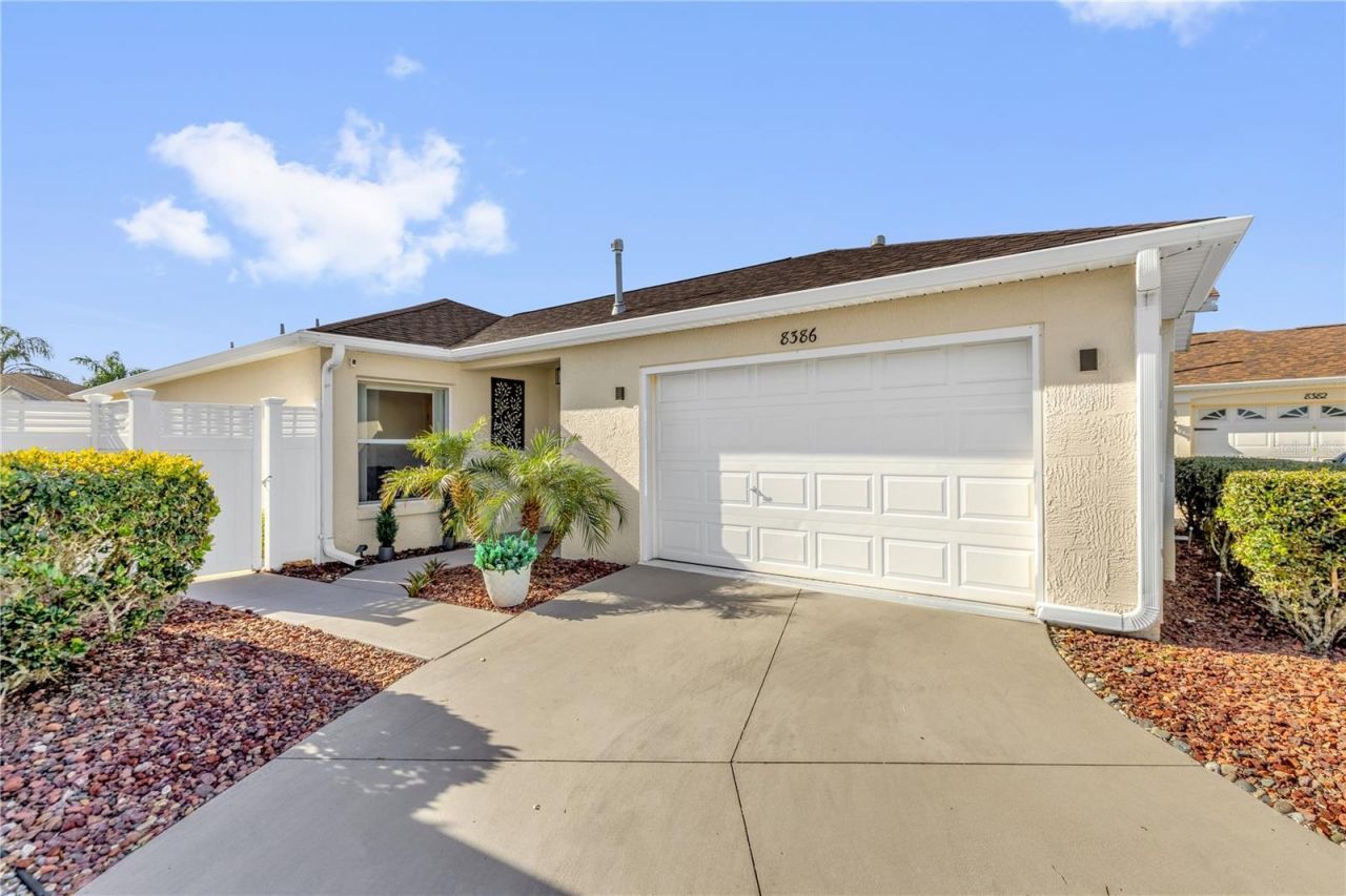 8386 SE 173rd Hamilton Place, The Villages, FL 32162 Main Photo