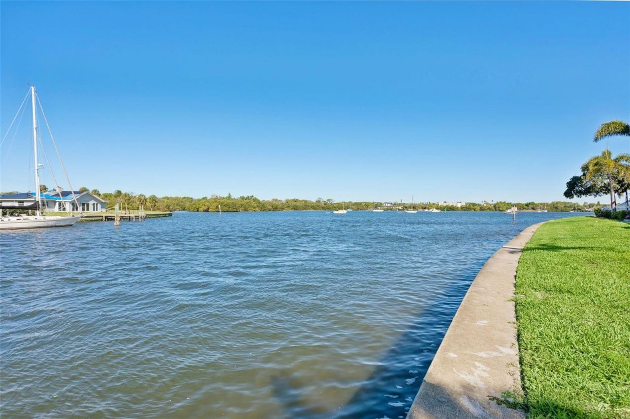 3857 Pompano Drive Se, Saint Petersburg, FL 33705 Photo