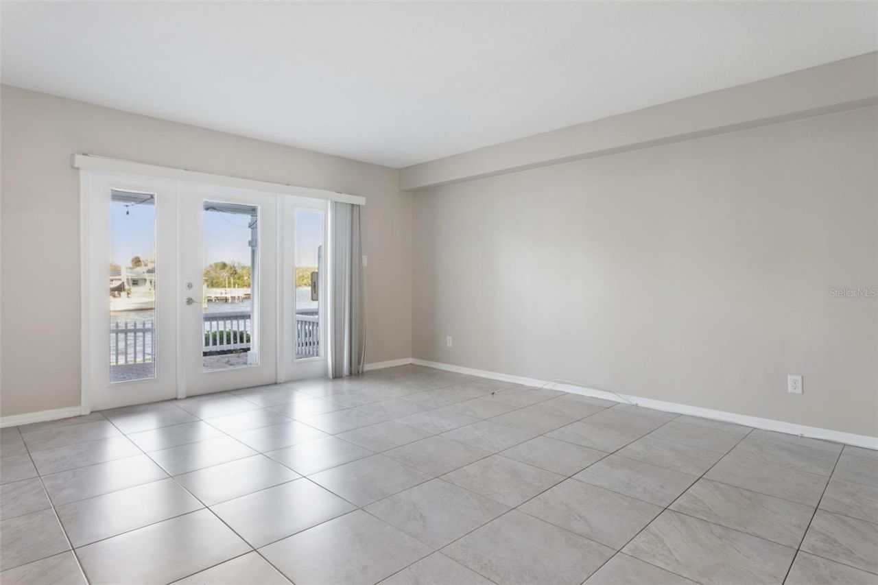 3857 Pompano Drive Se, Saint Petersburg, FL 33705 Photo