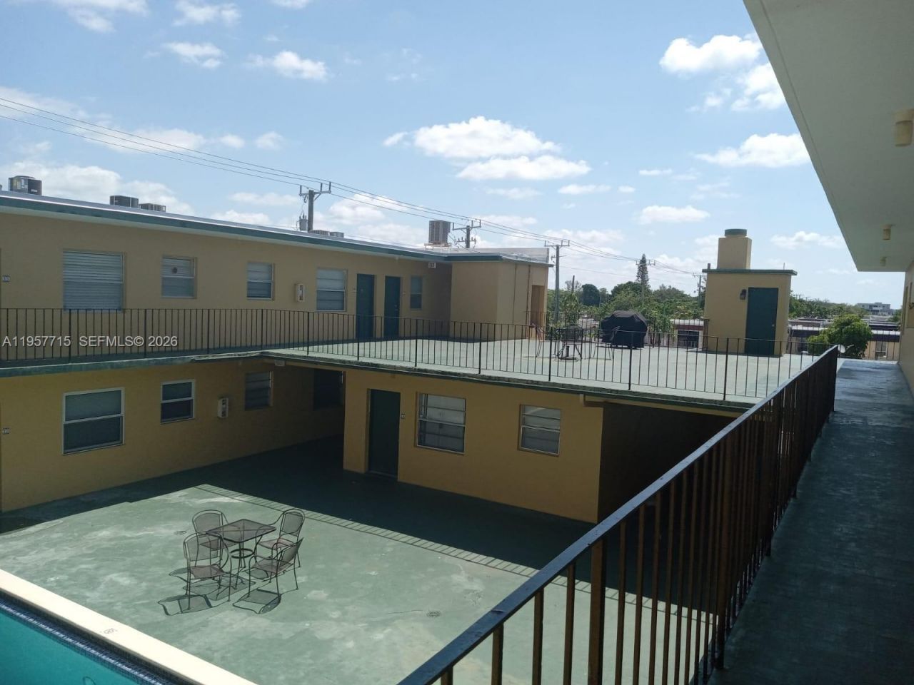 1975 NE 135th St , Unit 3C, North Miami, FL 33181 Photo