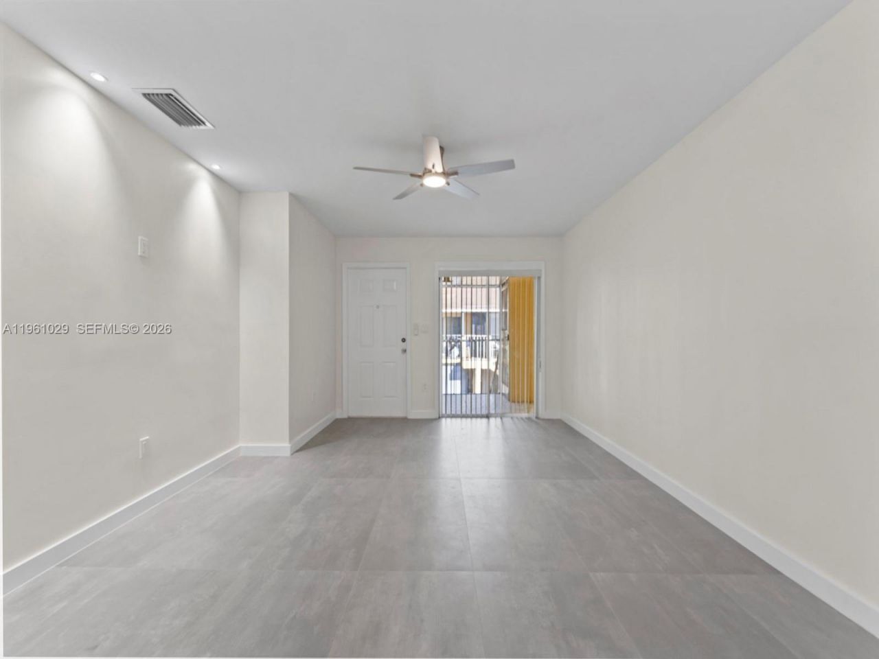 15639 SW 73rd Cir Ter, Unit 7-4, Miami, FL 33193 Photo
