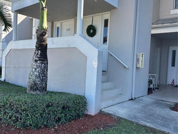 2638 SE 21st Ct, Unit 205-C, Homestead, FL 33035