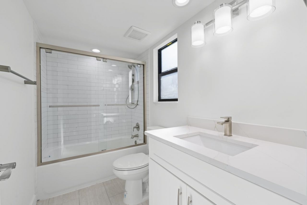 736 Donax St, Unit 6, Sanibel, FL 33957 Photo