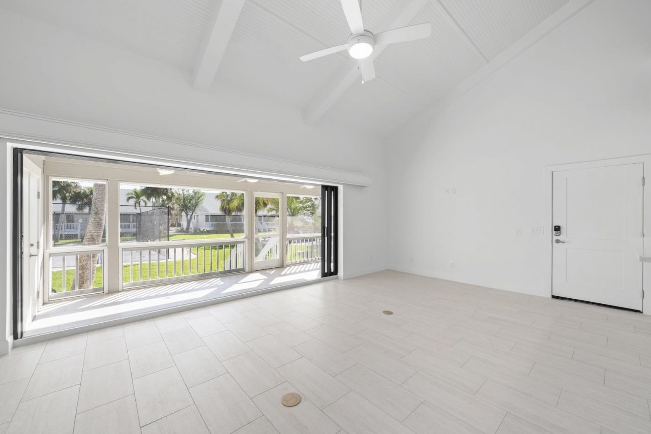 736 Donax St, Unit 6, Sanibel, FL 33957 Photo