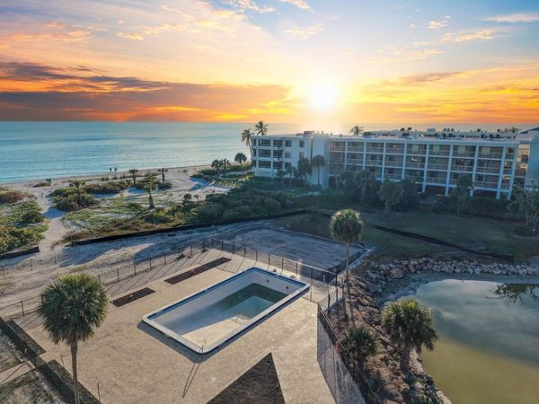 2737 W Gulf Dr, Unit 122, Sanibel, FL 33957