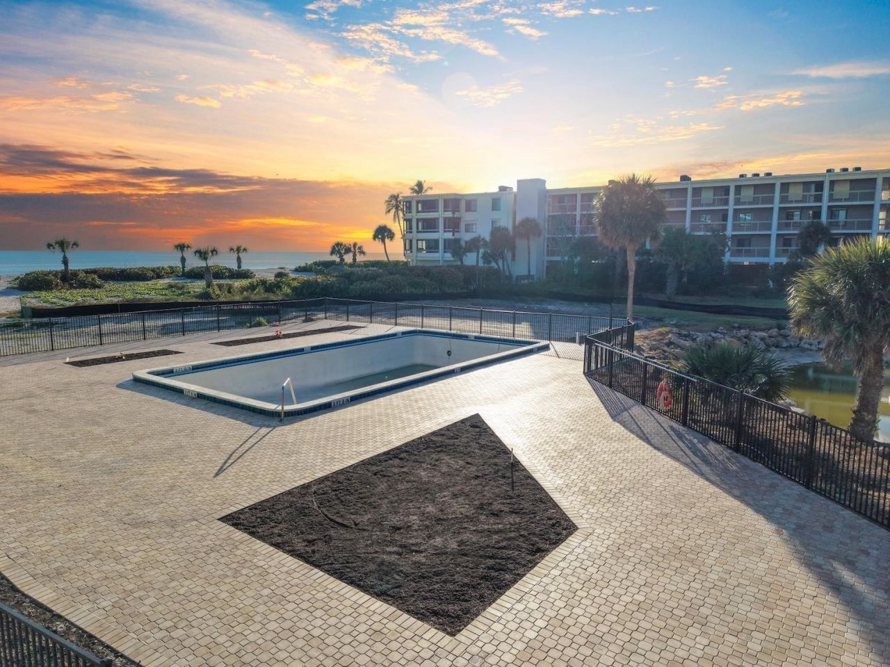 2737 W Gulf Dr, Unit 122, Sanibel, FL 33957 Photo